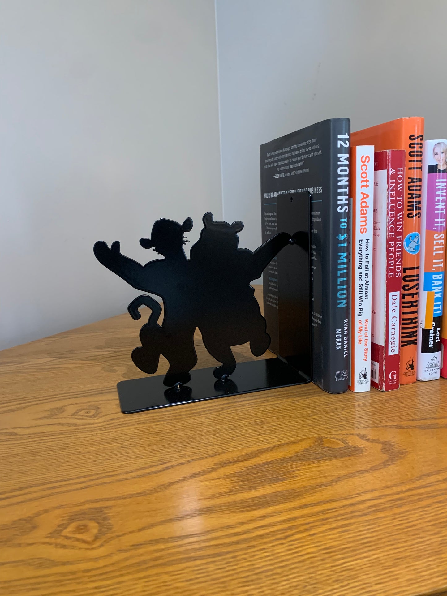 Winnie The Pooh and Tigger Bookend